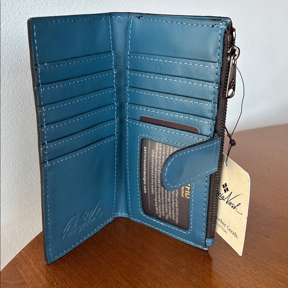 Patricia Nash Wallet - Picture 6 of 9